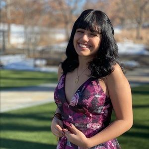 Meet your Posher, Leslie